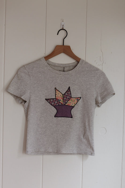 basket of flowers tee