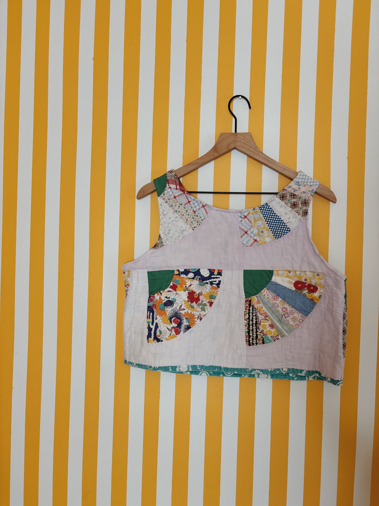 vintage fan quilt tank