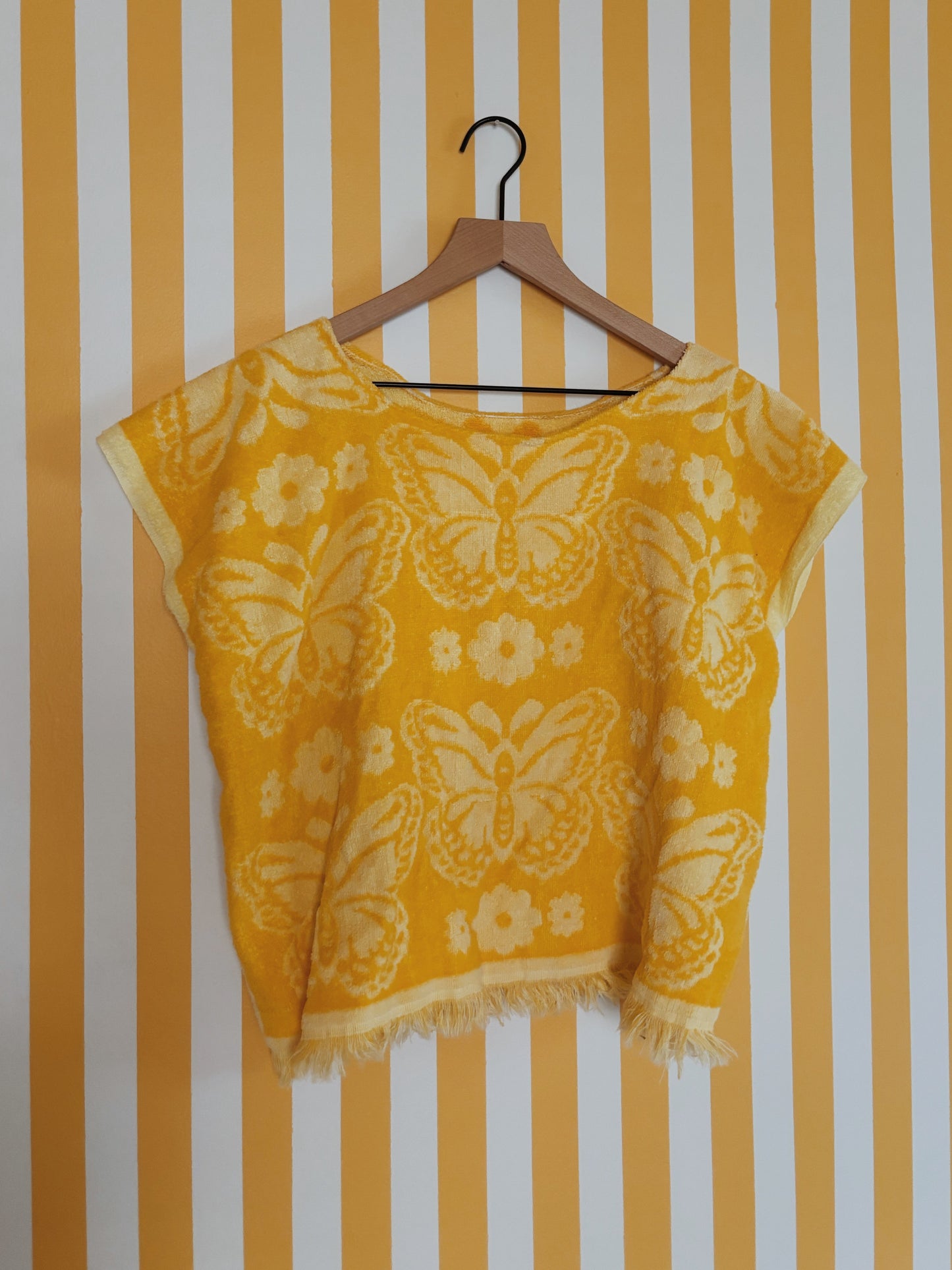 vintage yellow towel top