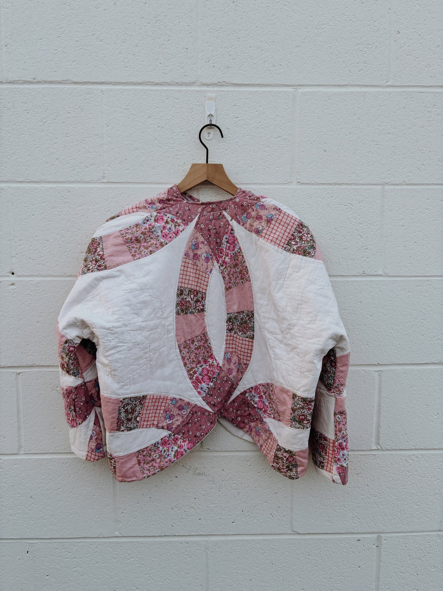 Wedding Ring Quilt Coat- Pink