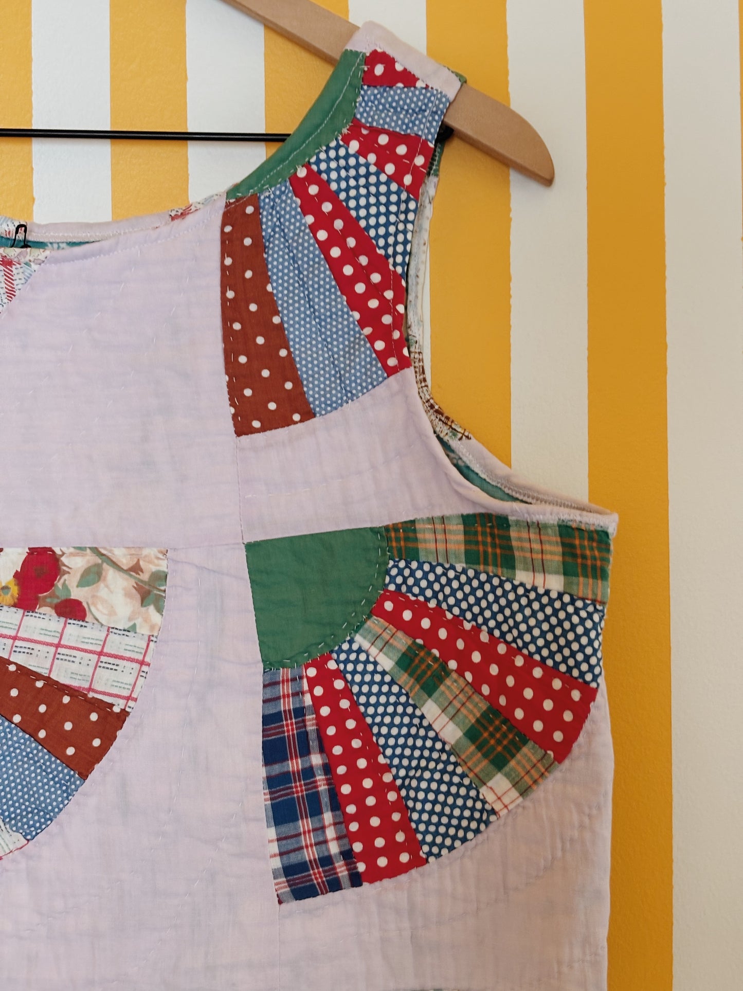 vintage fan quilt tank